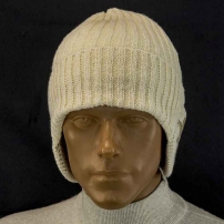Плюшева в'язана шапка з вухами кремова