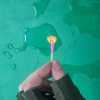 Спички водо-ветрозащитные KOMBAT UK Wind Waterproof Matches, kb-wwm